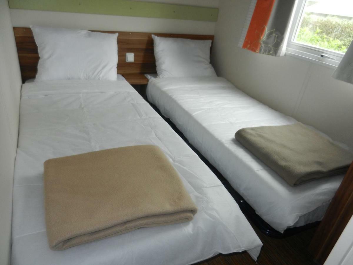Mareva37 Guest House Trogues Екстериор снимка